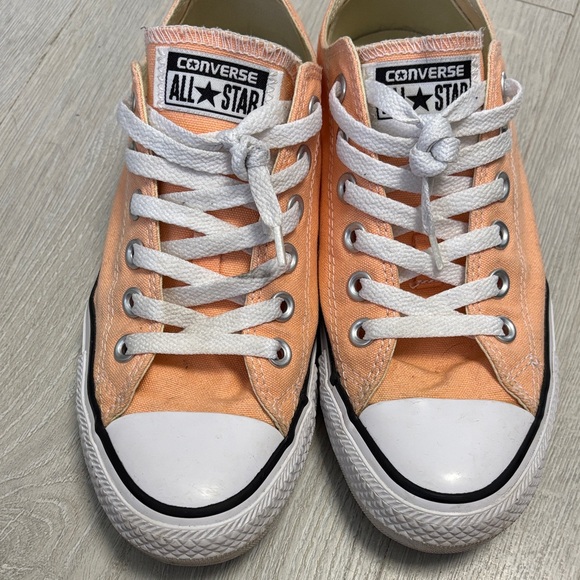 🔥BUNDLESALE Women 7.5 Men 5.5 Converse All-Star Peach Canvas Sneakers - Picture 5 of 8